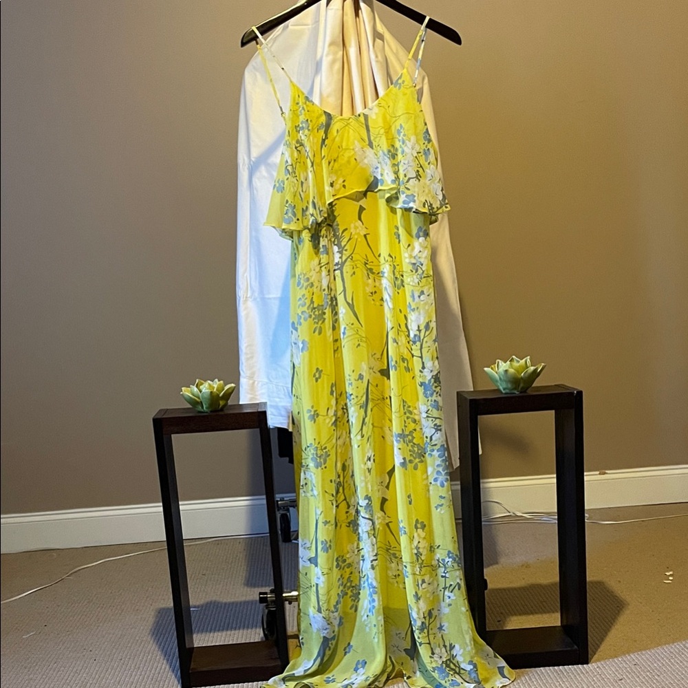 Elegant Floral Yellow Maxi Dress